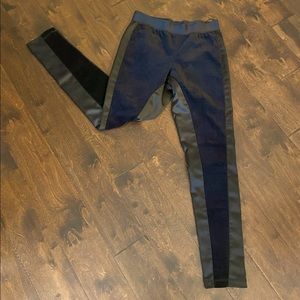 Rachel by Rachel Roy Sateen and Velvet Stretch Pant Size M